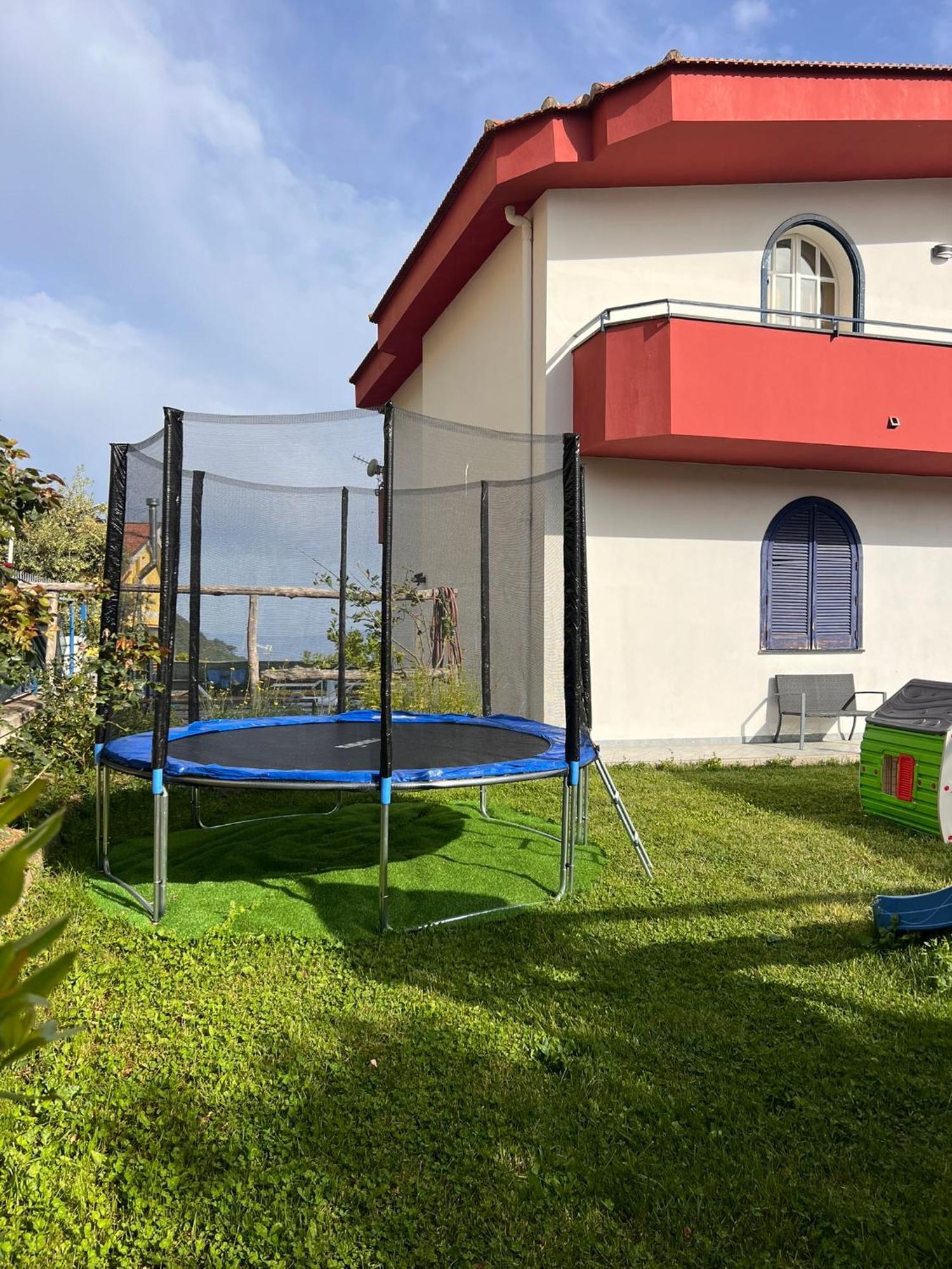 Villa Somma Apartments Pimonte Exteriör bild